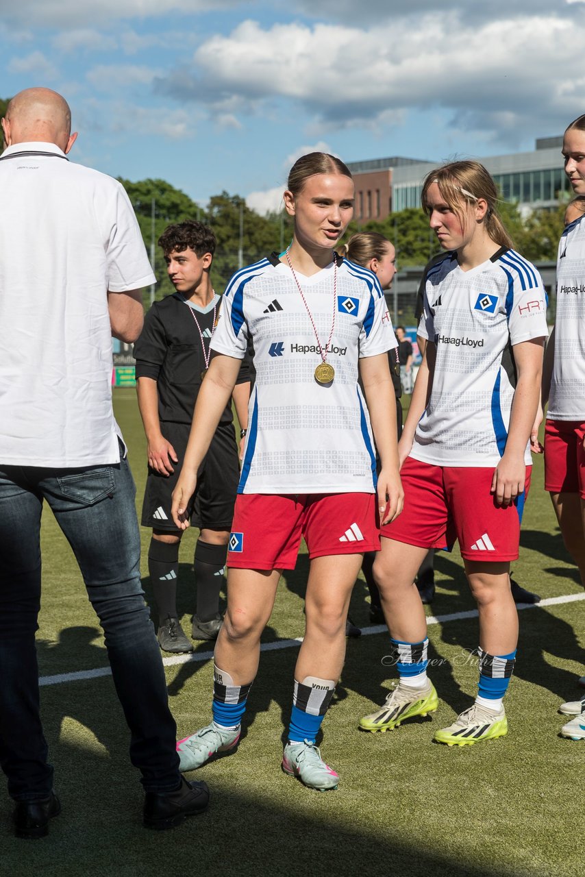 Bild 130 - wBJ Lotto Pokal Finale  Eimsbuetteler TV - Hamburger SV : Ergebnis: 0:3